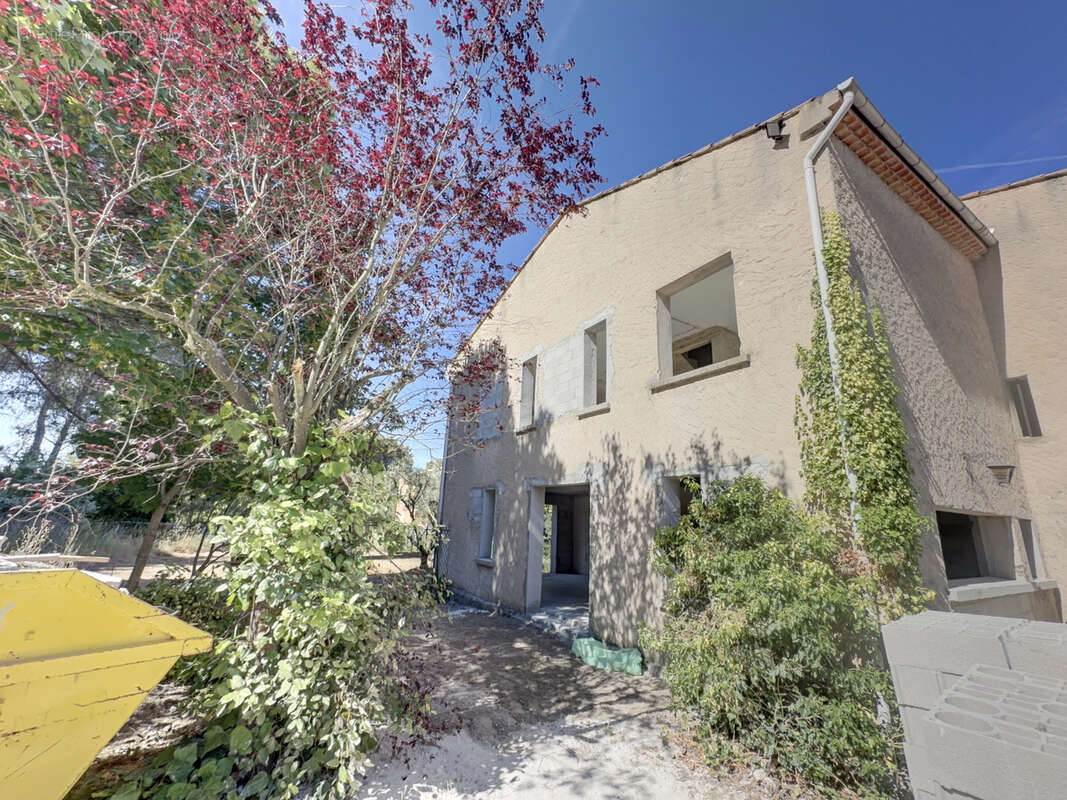 Maison à VENELLES