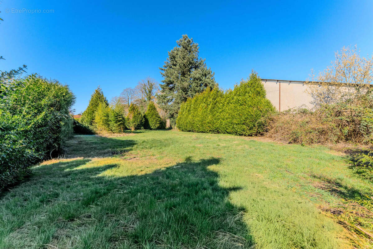 Terrain à ANNOEULLIN