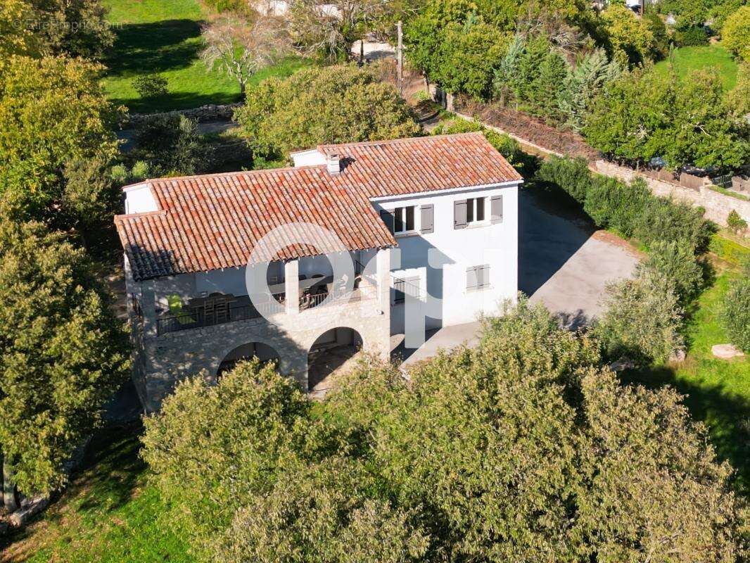 Maison à SAINT-ALBAN-AURIOLLES