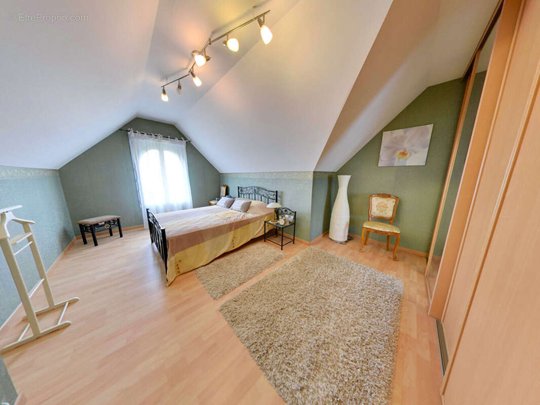 Maison à PRESLES-EN-BRIE