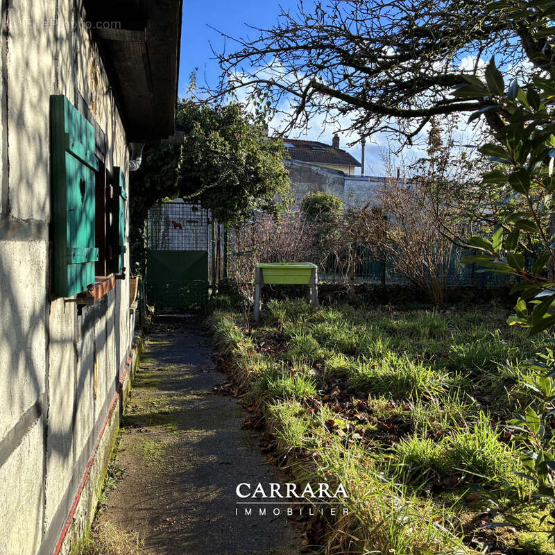 Maison à MONTIGNY-LES-METZ