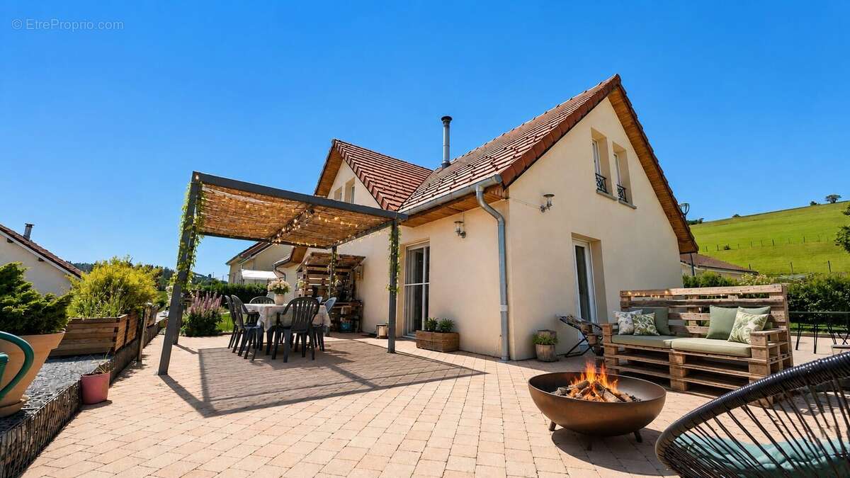 Maison à MORTEAU