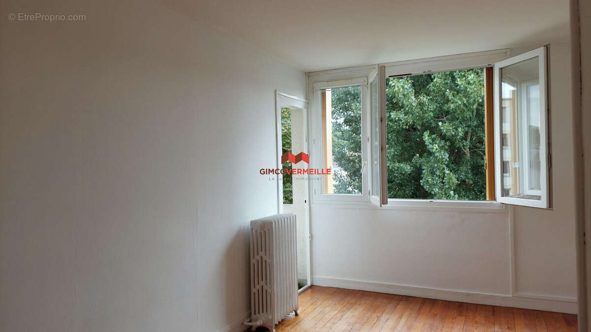 Appartement à RUEIL-MALMAISON