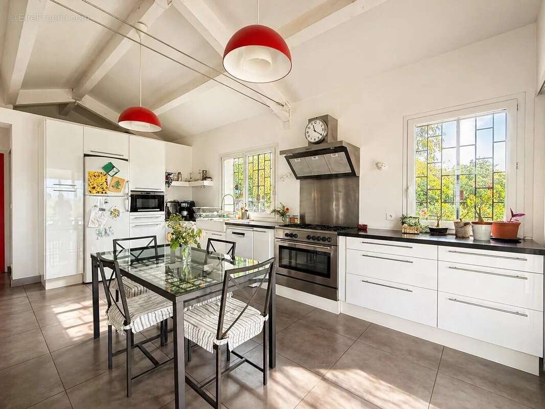 Maison à MOISSAC-BELLEVUE