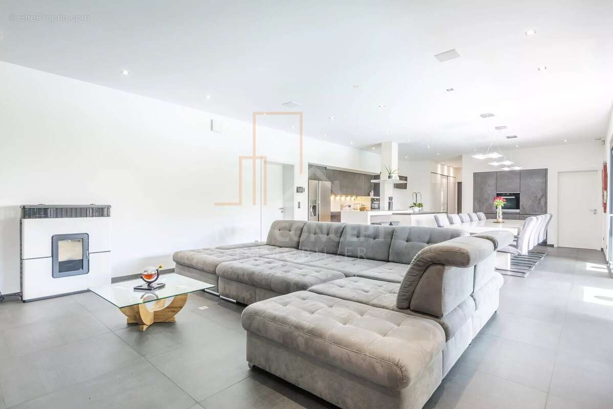 Maison à SCHIRRHEIN