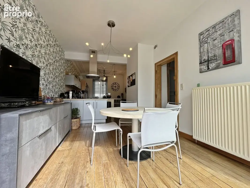 Maison bourgeoise, 200m2 habitables, terrasse et jardin - photo 8