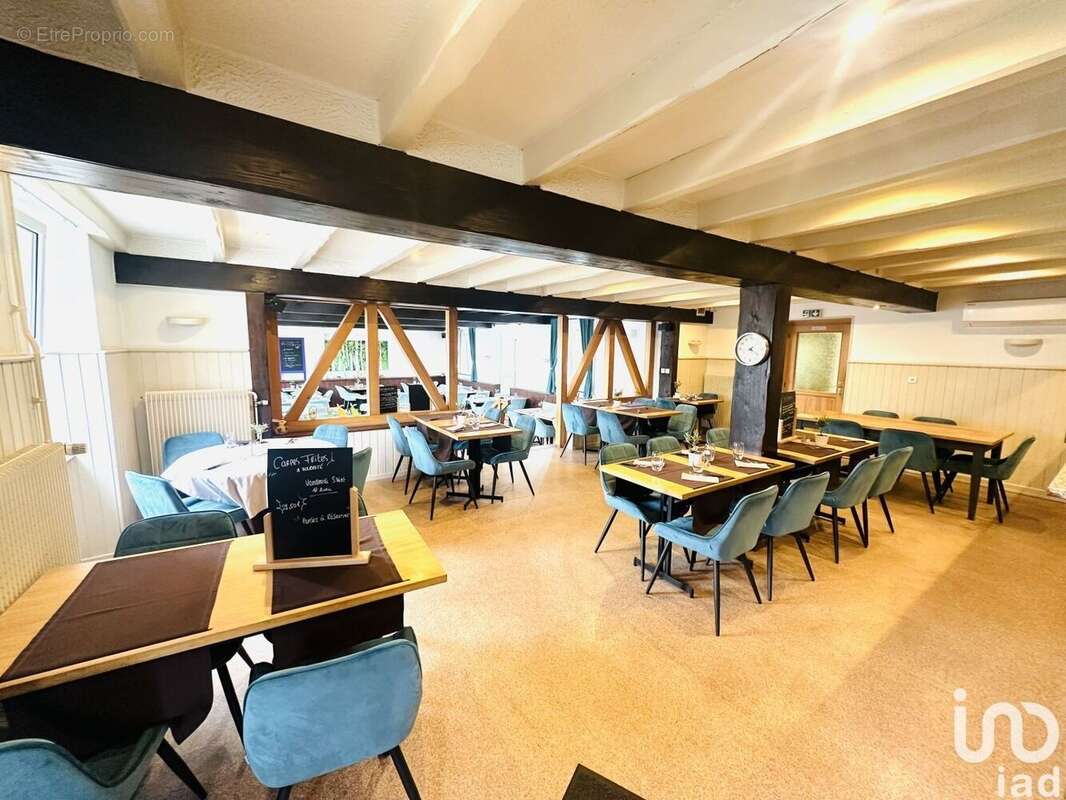 Photo 3 - Commerce à CERNAY