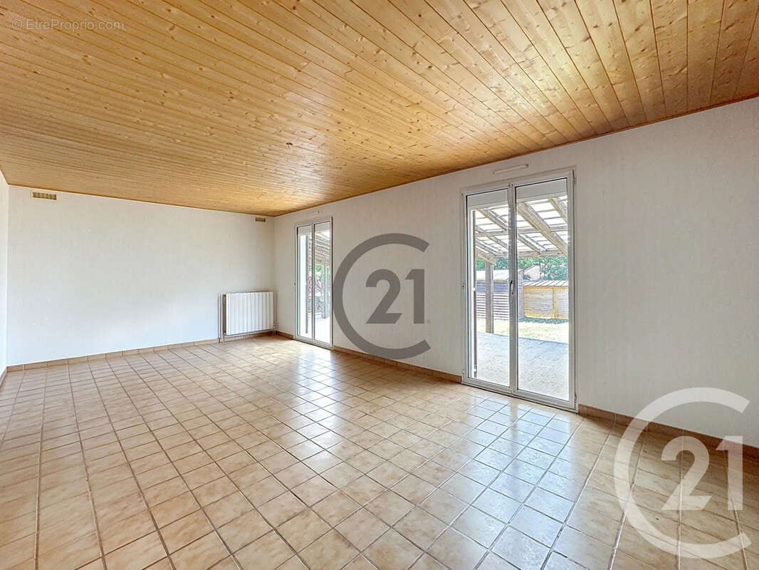 Maison 156 m² à Saint-Agnan  - photo 11