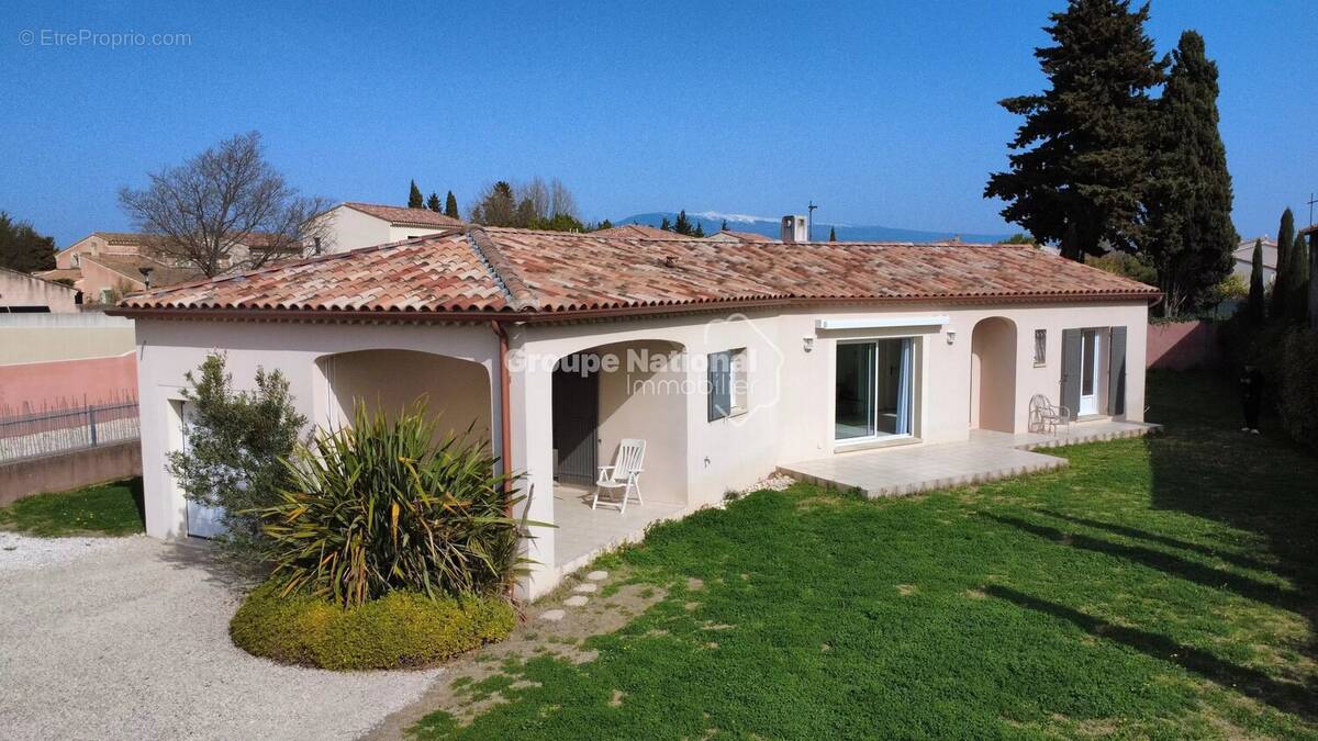 Maison à PERNES-LES-FONTAINES