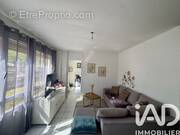 Photo 1 - Appartement à OULLINS