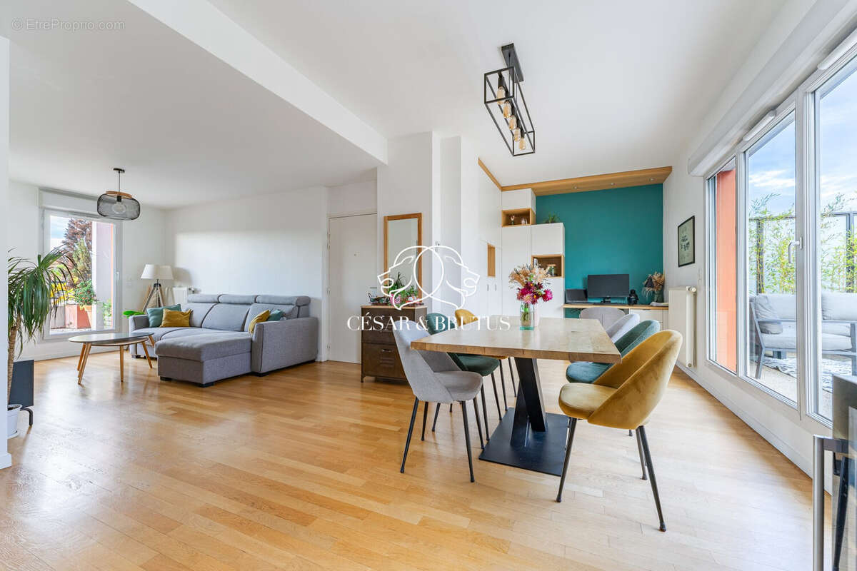 Appartement à LYON-9E