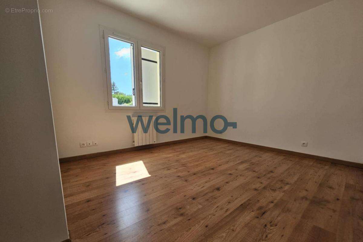 Maison à SAINT-CHRISTOPHE