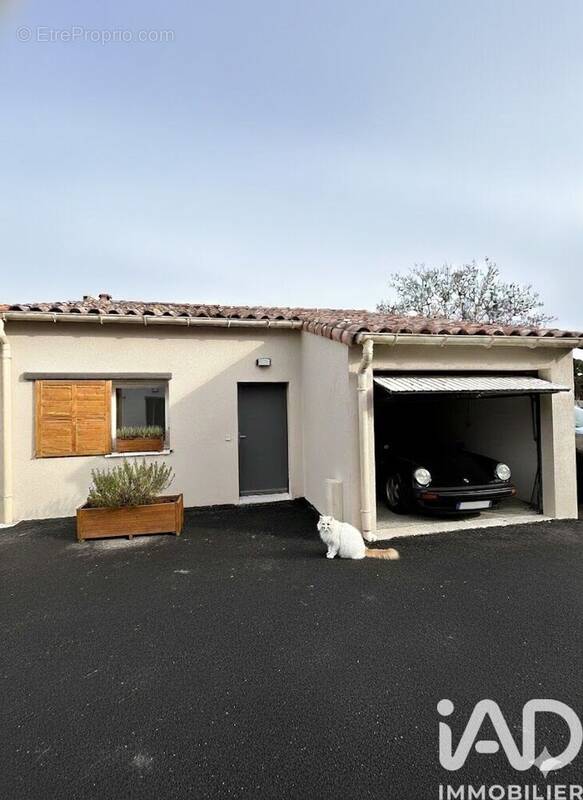 Photo 1 - Maison à MARSEILLE-13E