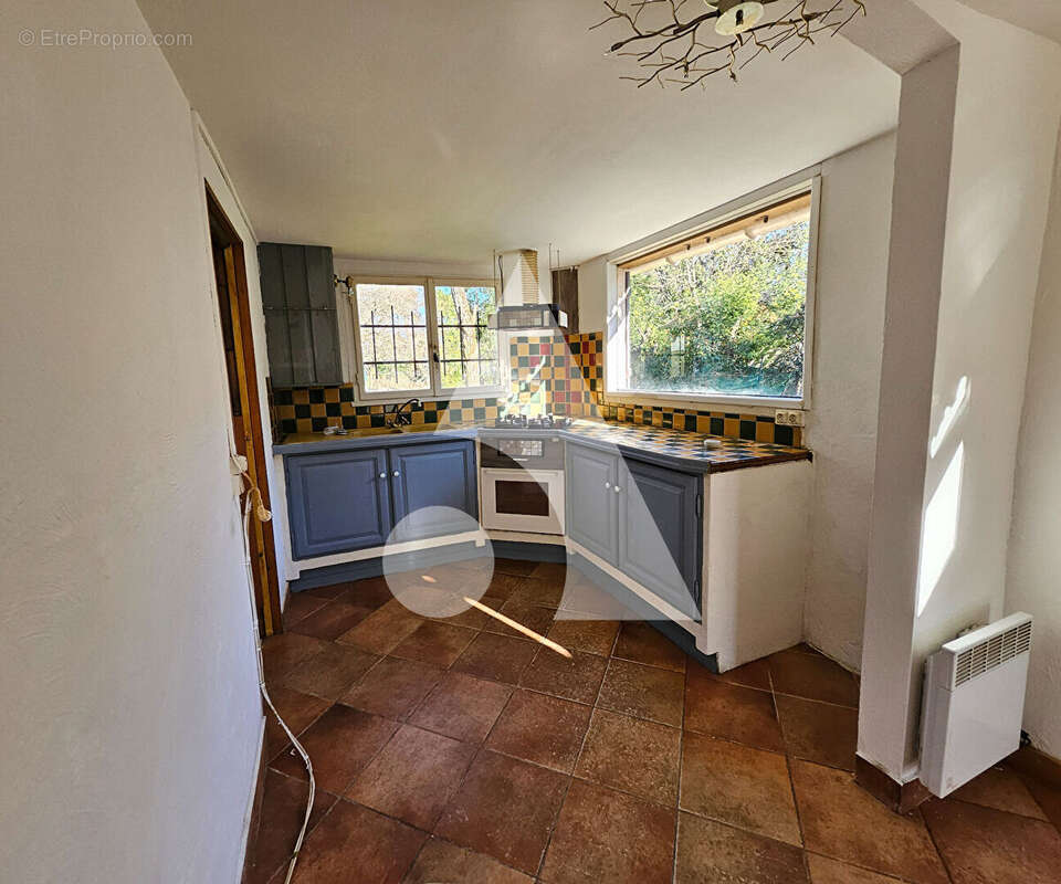 Maison à LES MATHES