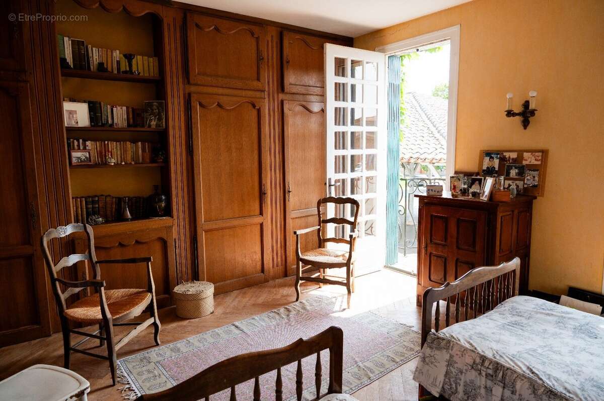 Maison à CADOURS