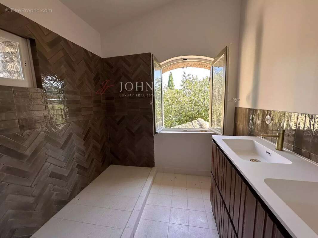 Maison à SAINT-REMY-DE-PROVENCE