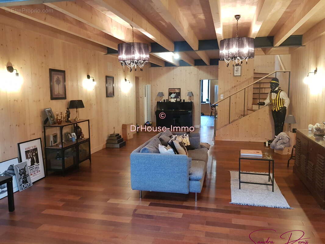 Maison à LAMOTHE-LANDERRON