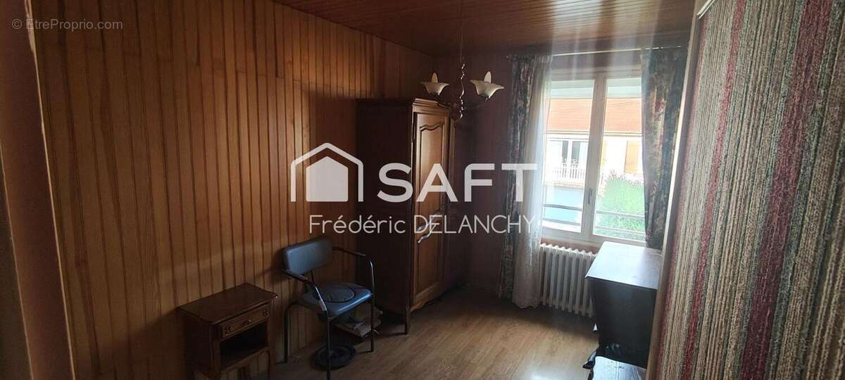 Photo 9 - Maison à MEZIERES-SUR-OISE