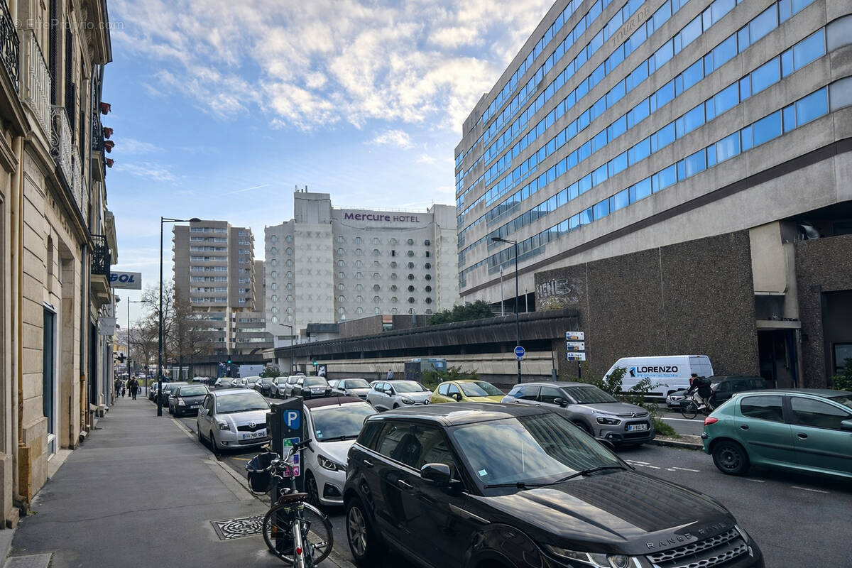 Commerce à BORDEAUX