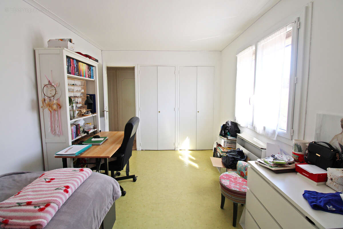 Appartement à SIX-FOURS-LES-PLAGES