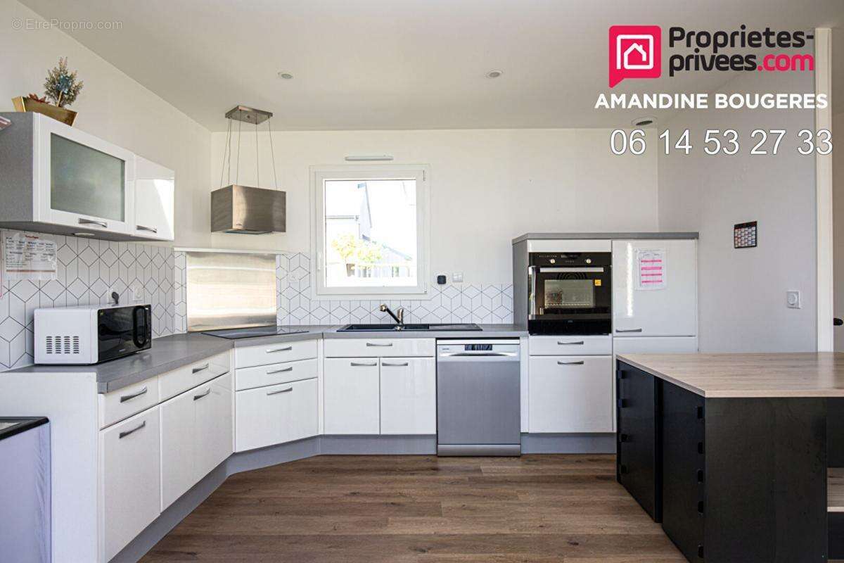 Maison à VAL-D&#039;IZE