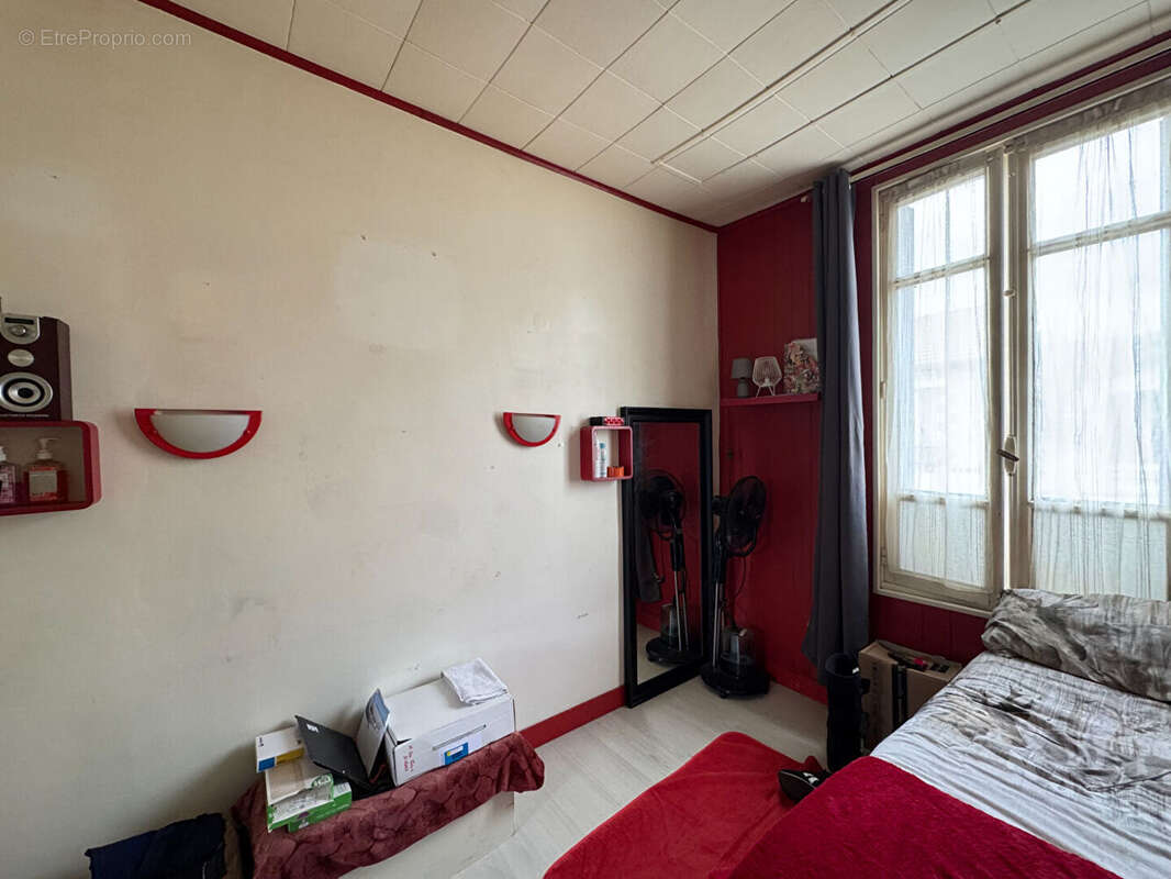 Appartement à AUBERVILLIERS