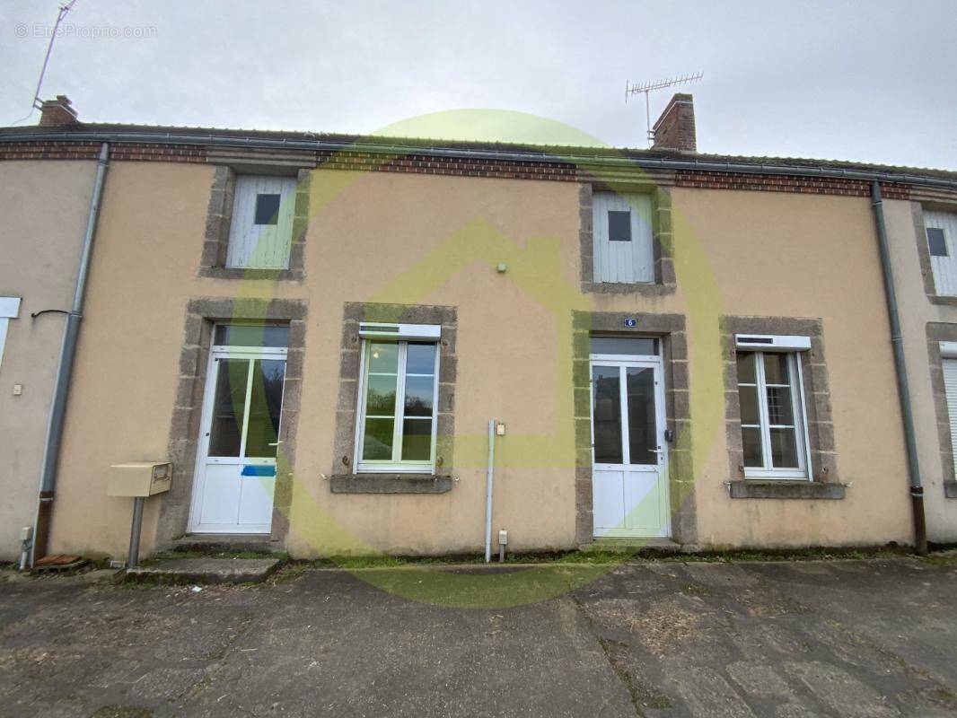 Maison à ORSENNES