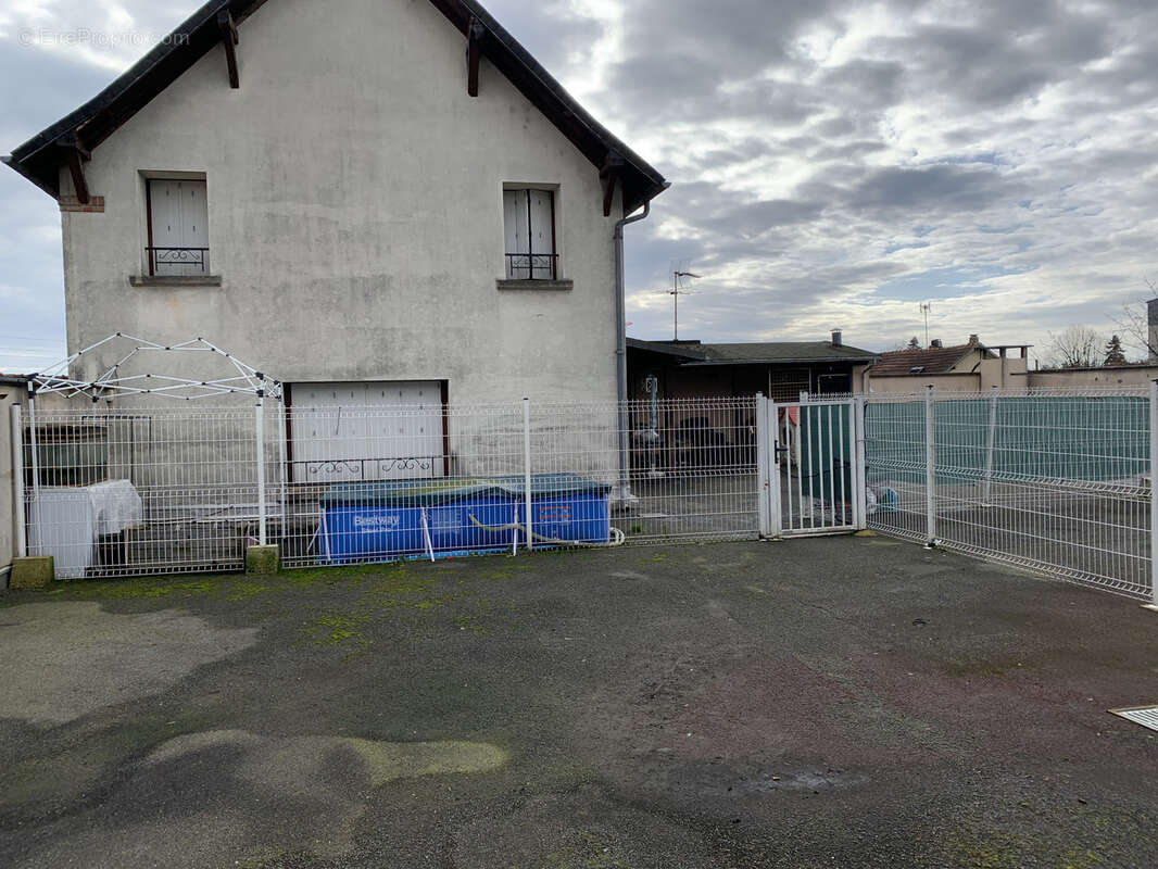 Appartement à MOULINS