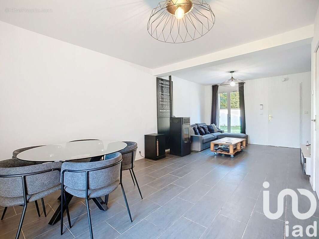 Maison 75 m² à Thoury-Ferottes  - photo 5