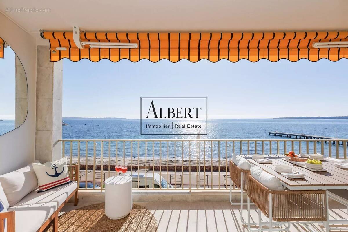 Appartement à CANNES