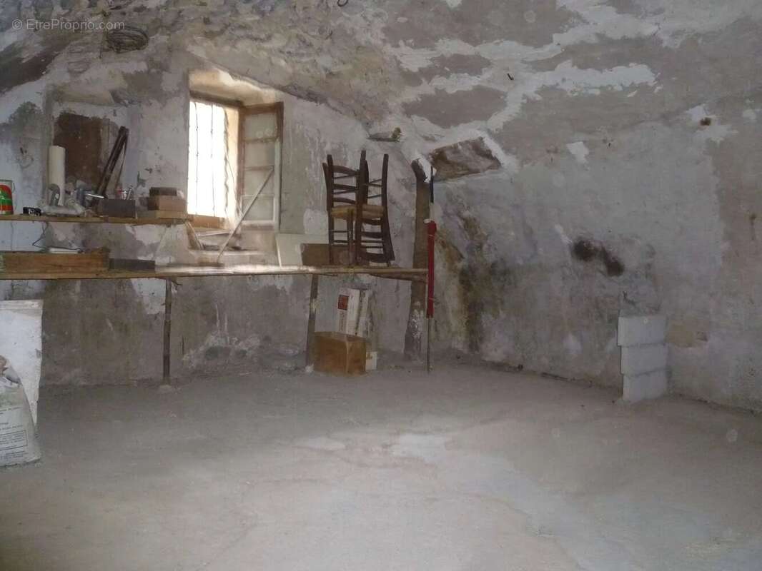 Appartement à PUGET-ROSTANG