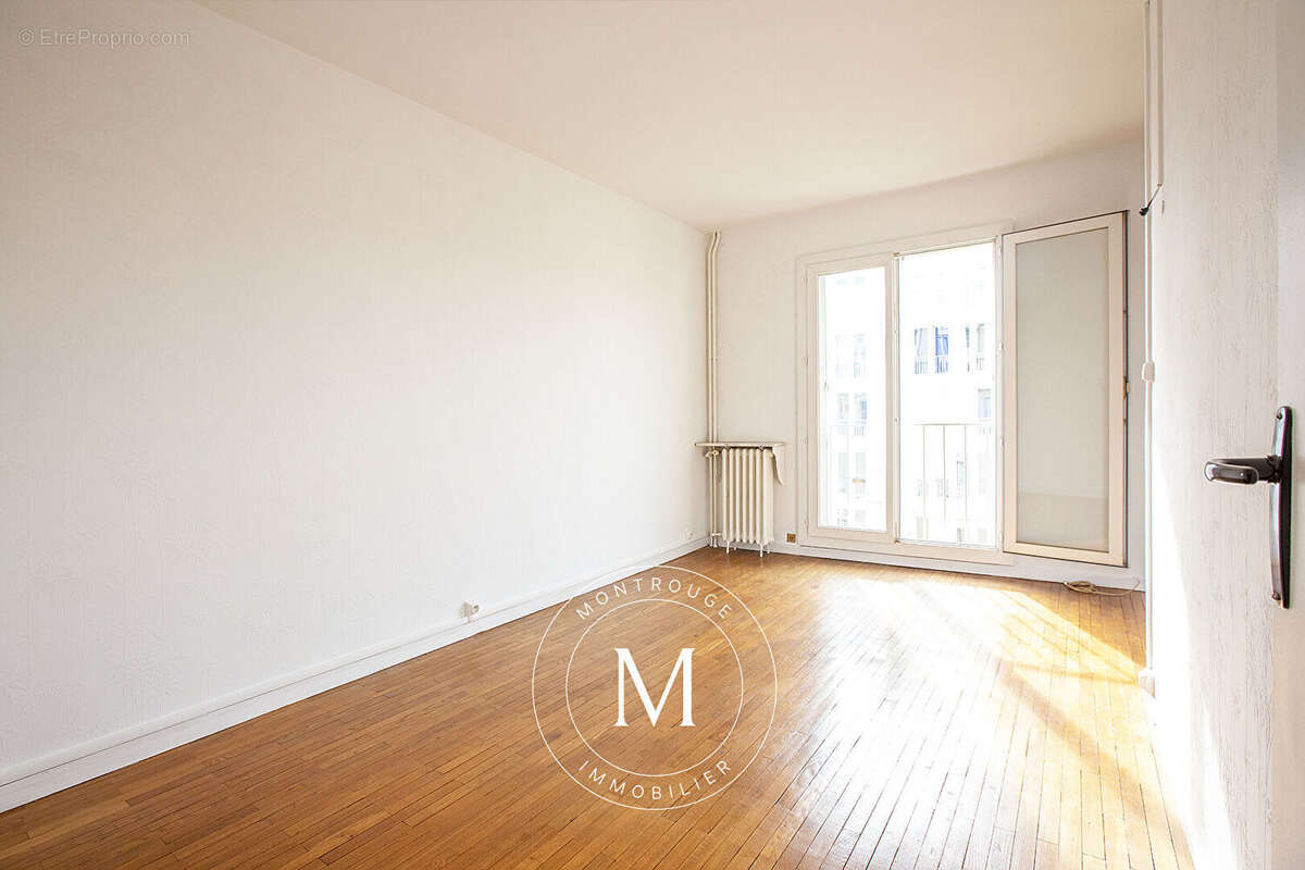 Appartement à MONTROUGE