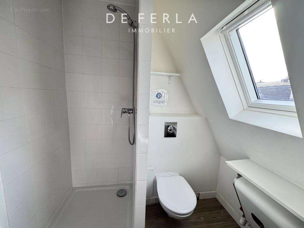 Appartement à PARIS-14E