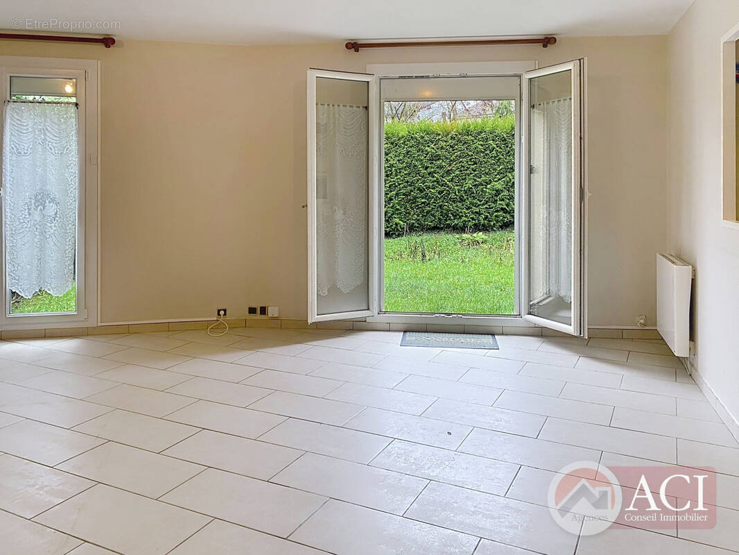 Maison à SAINT-BRICE-SOUS-FORET