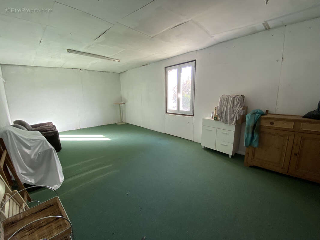 Appartement à SAINT-GERMAIN-DES-FOSSES