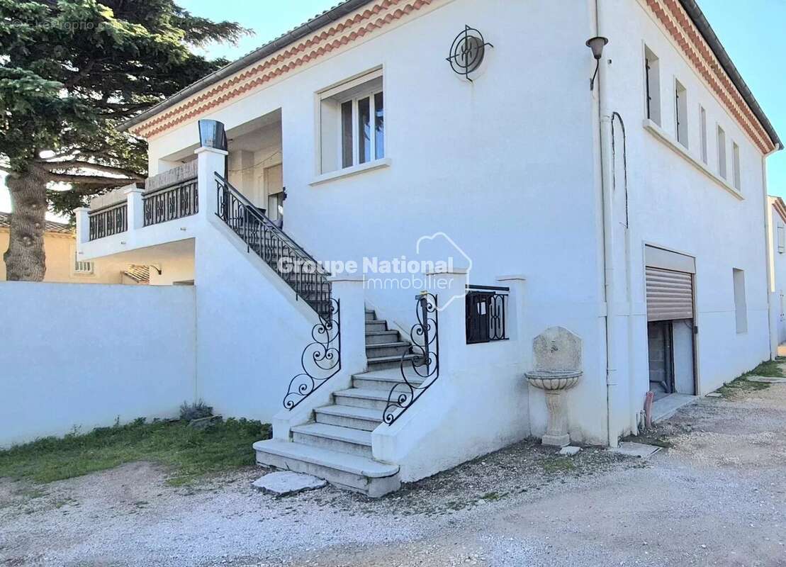 Appartement à SALON-DE-PROVENCE