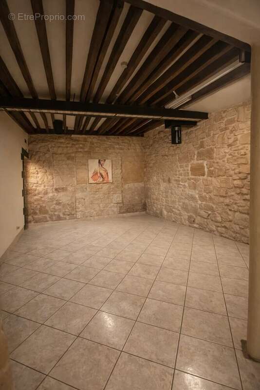 Appartement à PARIS-10E