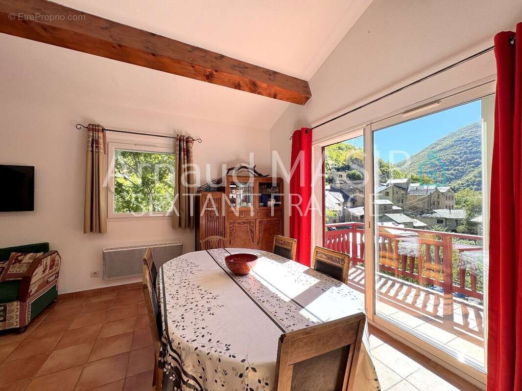 Maison à CAMPAGNA-DE-SAULT