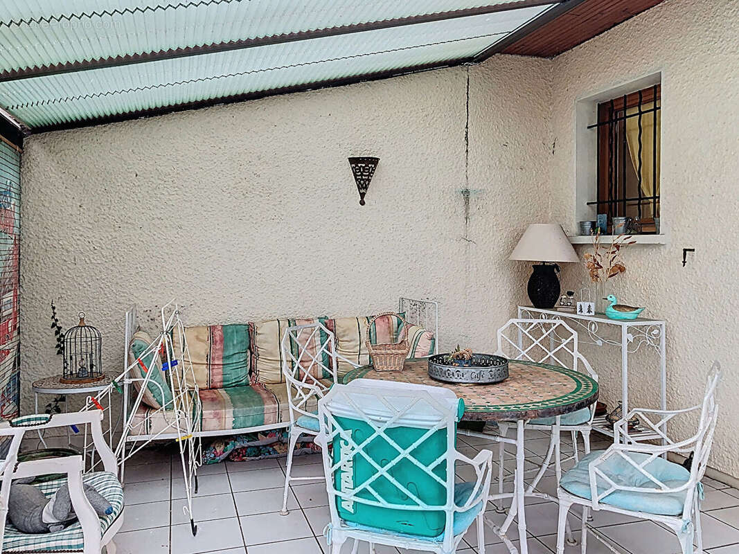 Maison à VILLENAVE-D'ORNON