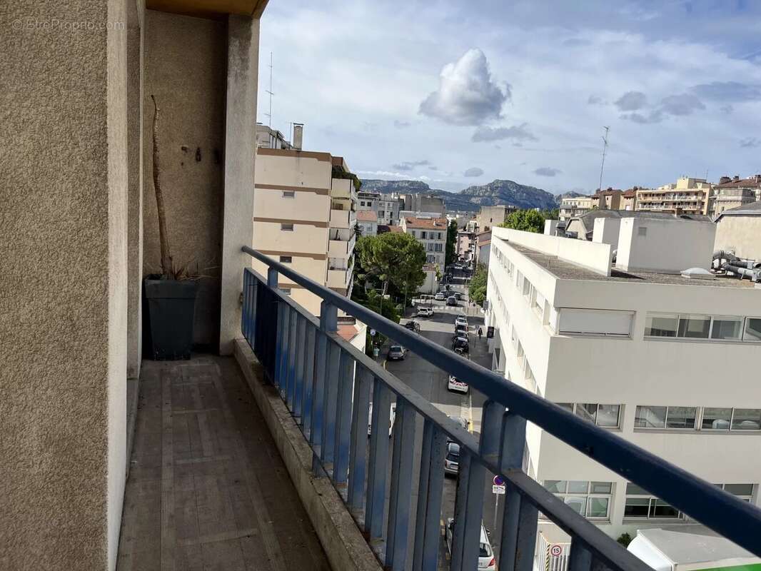 Appartement à MARSEILLE-8E