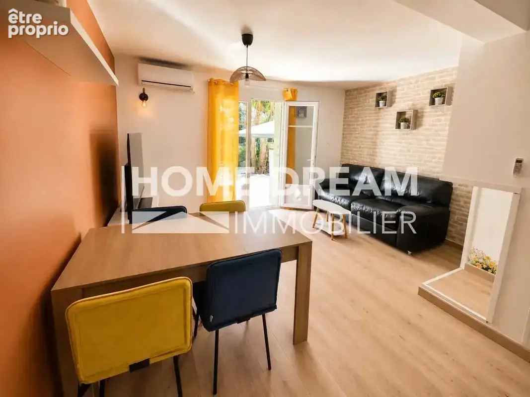 Appartement 60 m² à La Seyne-Sur-Mer  - photo 2