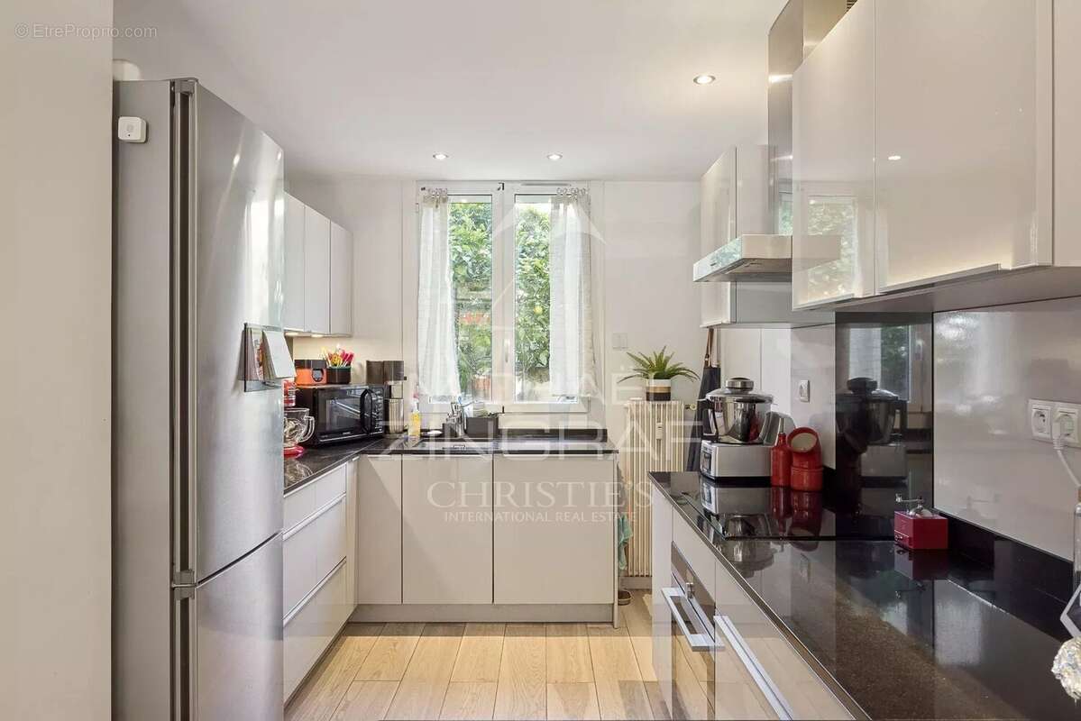 Appartement à BEAULIEU-SUR-MER