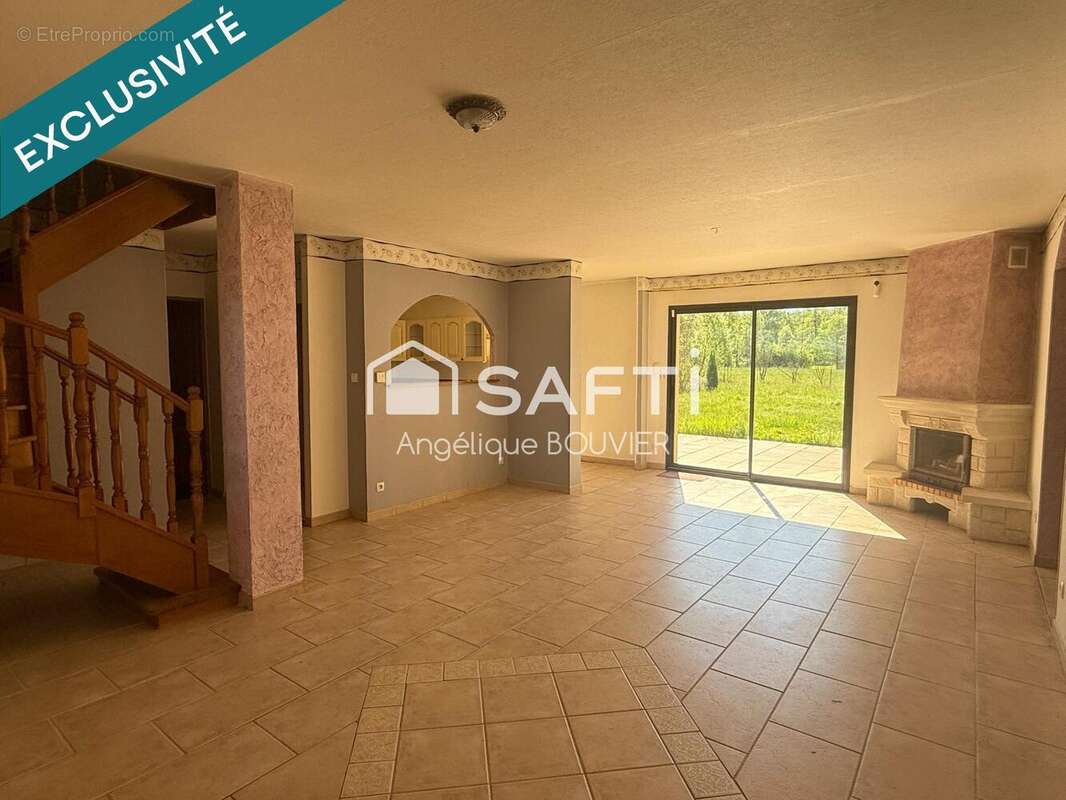 Photo 6 - Maison à MONT-SOUS-VAUDREY