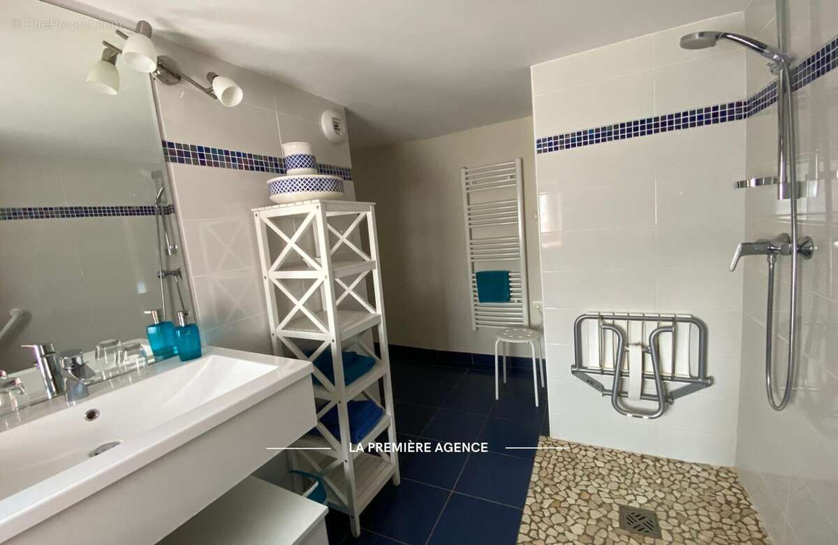 Maison à SAINT-FORGEUX