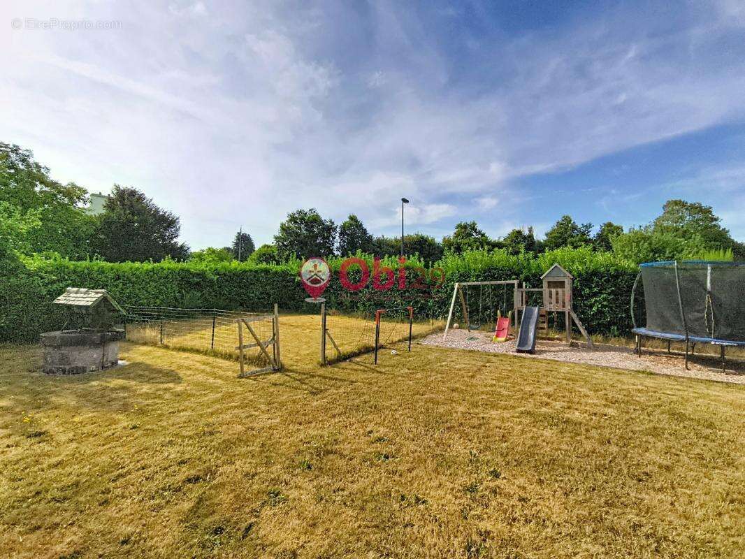 Une belle familiale rénovée avec goût, prête à vous accueillir ! - photo 24