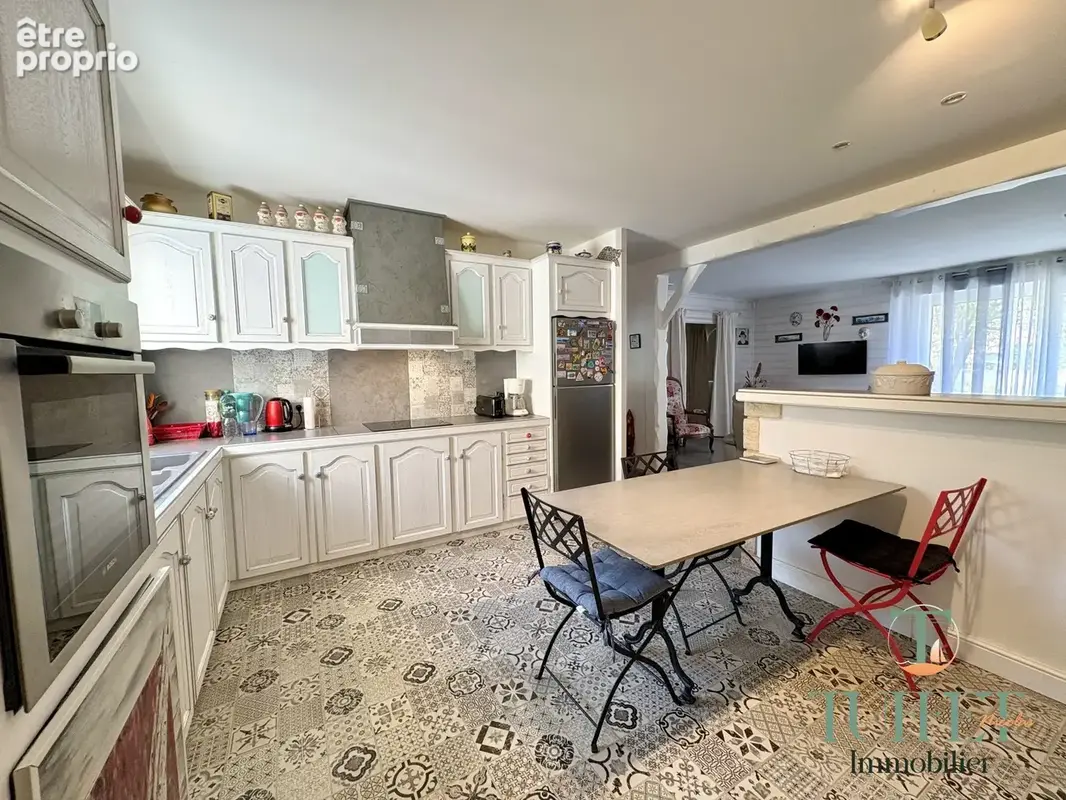 Maison 8 pièces 202 m² à vendre à La Tremblade (17390) - photo 6