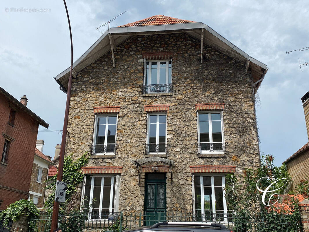 Maison à VERSAILLES
