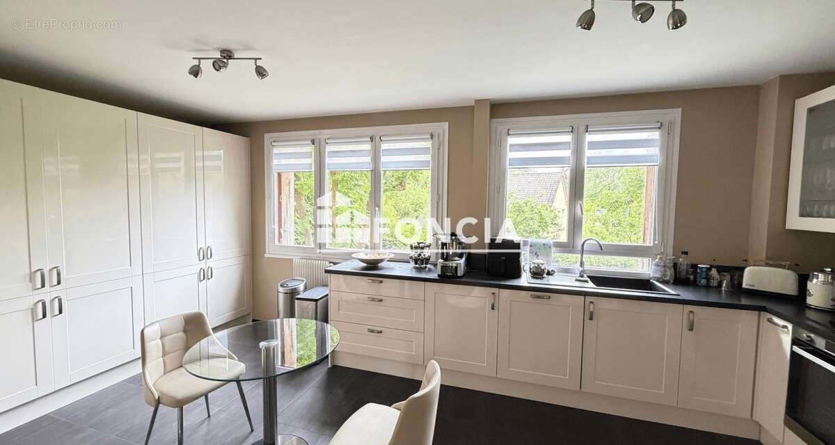 Appartement à BOUGIVAL