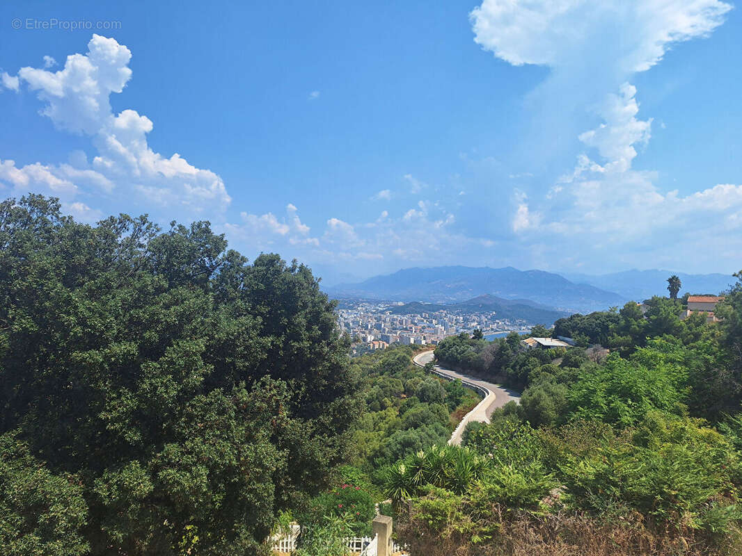 Appartement à AJACCIO
