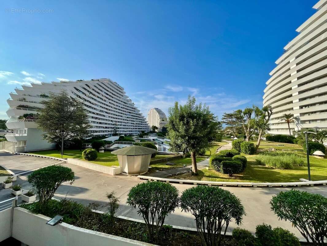 Appartement à VILLENEUVE-LOUBET